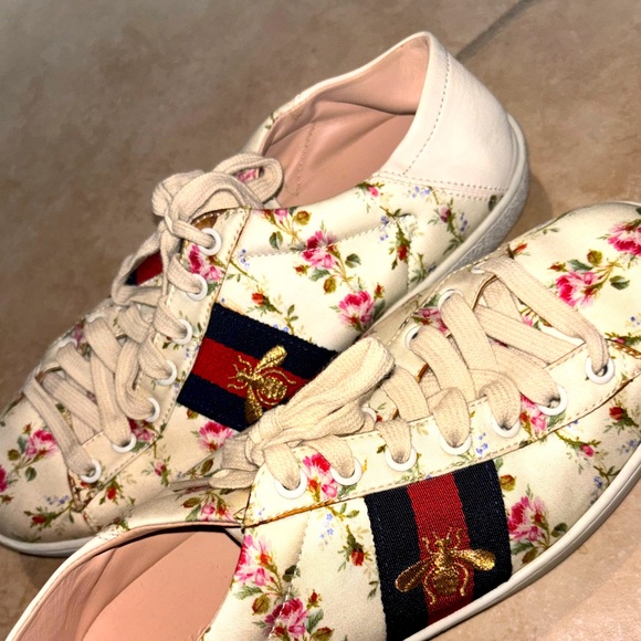 Gucci Shoes - Gucci women’s sneakers size 38